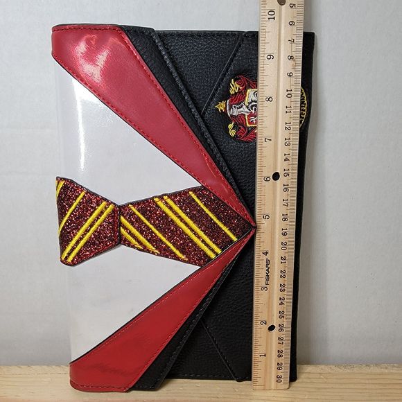 Danielle Nicole / Harry Potter Clutch w/ Chain Strap - Picture 8 of 8